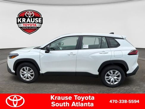 Used 2026 Toyota Corolla Cross L FWD image 8