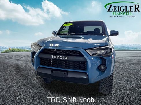 Used 2018 Toyota 4Runner TRD Pro AWD/4WD image 9