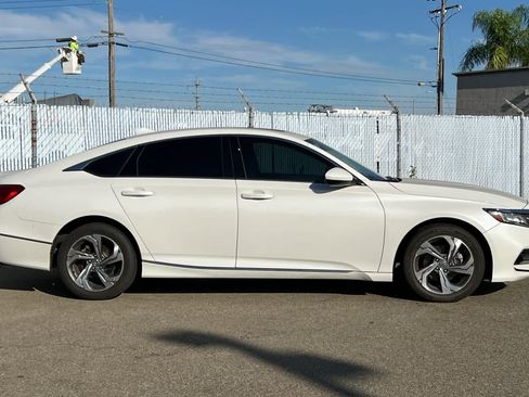Used 2019 Honda Accord EX image 6