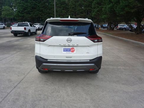 Used 2023 Nissan Rogue SL FWD image 19