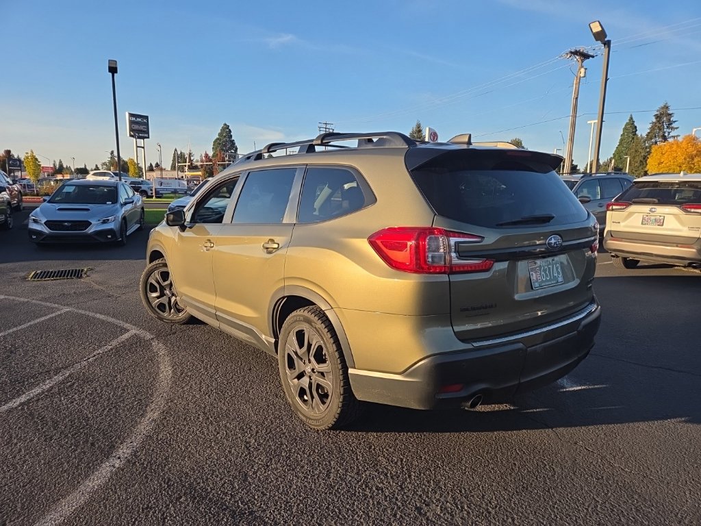 Used 2023 Subaru Ascent Onyx Edition AWD/4WD image 5