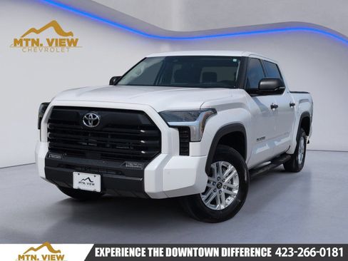 Used 2024 Toyota Tundra SR5 w/ SR5 Convenience Package AWD/4WD image 1