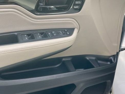Used 2023 Honda Odyssey Elite image 19