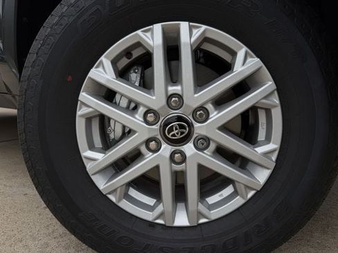 New 2026 Toyota Tundra SR5 AWD/4WD image 10