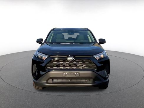 Used 2025 Toyota RAV4 LE image 4