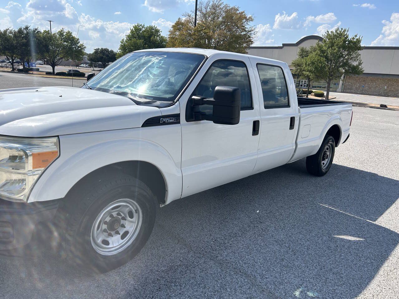 Used 2015 Ford F250 XL RWD image 14