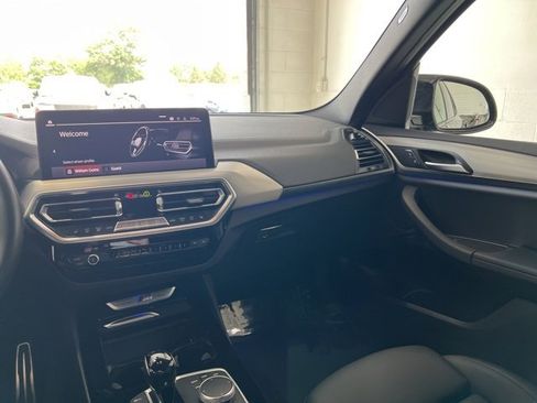Used 2022 BMW X3 M40i w/ Premium Package image 34