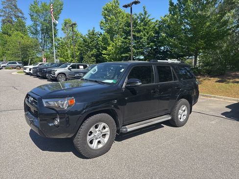 Used 2022 Toyota 4Runner SR5 Premium w/ Moonroof Package image 1