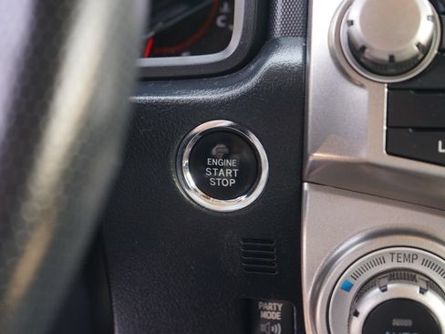 Used 2013 Toyota 4Runner Limited AWD/4WD image 23