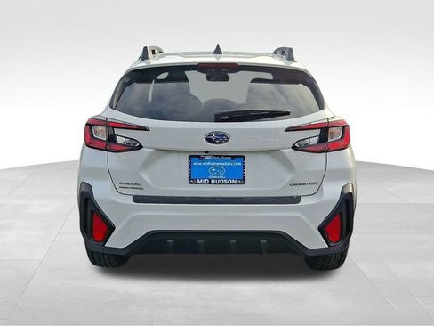 Used 2024 Subaru Crosstrek 2.0i Premium image 5