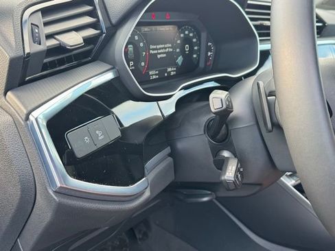 Certified 2025 Audi Q3 2.0T Premium Plus w/ Premium Plus Package image 12