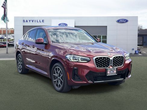Used 2022 BMW X4 xDrive30i w/ M Sport Package 2 AWD/4WD image 6