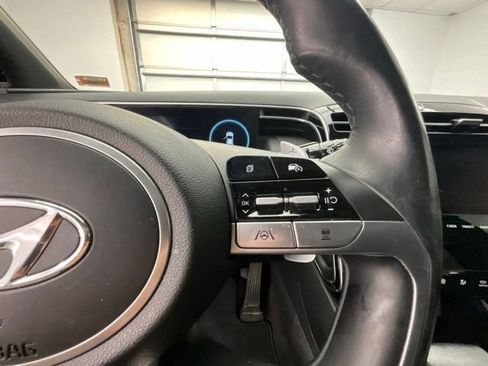 Used 2022 Hyundai Santa Cruz Limited AWD/4WD image 19