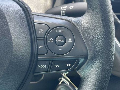 Used 2023 Toyota Corolla LE FWD image 16