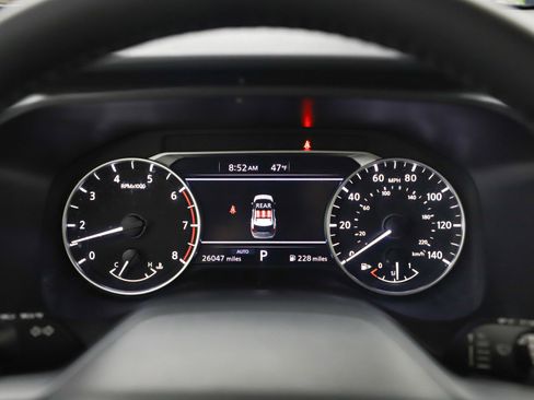 Used 2025 Nissan Rogue SV AWD/4WD image 26