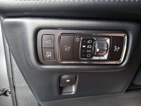 Certified 2023 Lincoln Nautilus Reserve AWD/4WD image 25