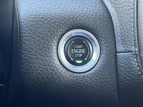 Used 2021 GMC Yukon Denali image 35