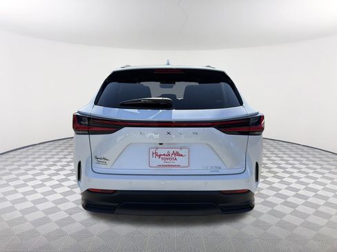 Used 2022 Lexus NX 350 AWD image 16