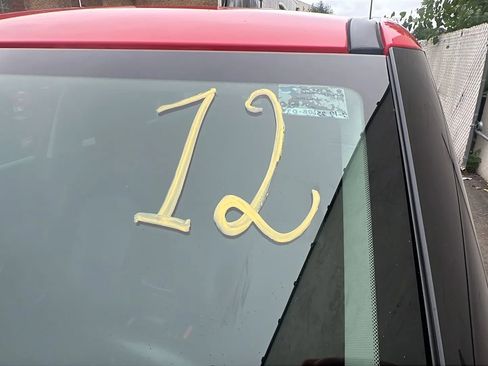 Used 2020 Kia Soul LX image 32