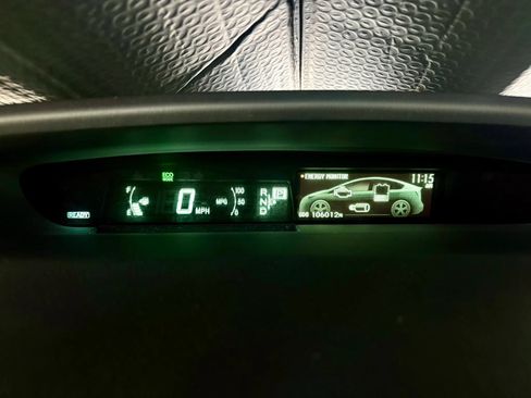 Used 2015 Toyota Prius Two FWD image 28