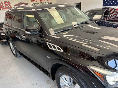 Used 2017 INFINITI QX80 2WD w/ Driver Assistance Package image 4