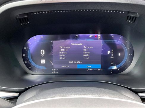 Certified 2023 Volvo XC60 B5 Core w/ Climate Package image 13