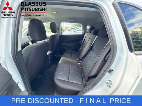 Used 2025 Mitsubishi Outlander Sport ES AWD/4WD image 38