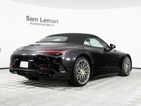 Used 2022 Mercedes-Benz SL 63 AMG SL 63 AMG w/ Driver Assistance Package image 37