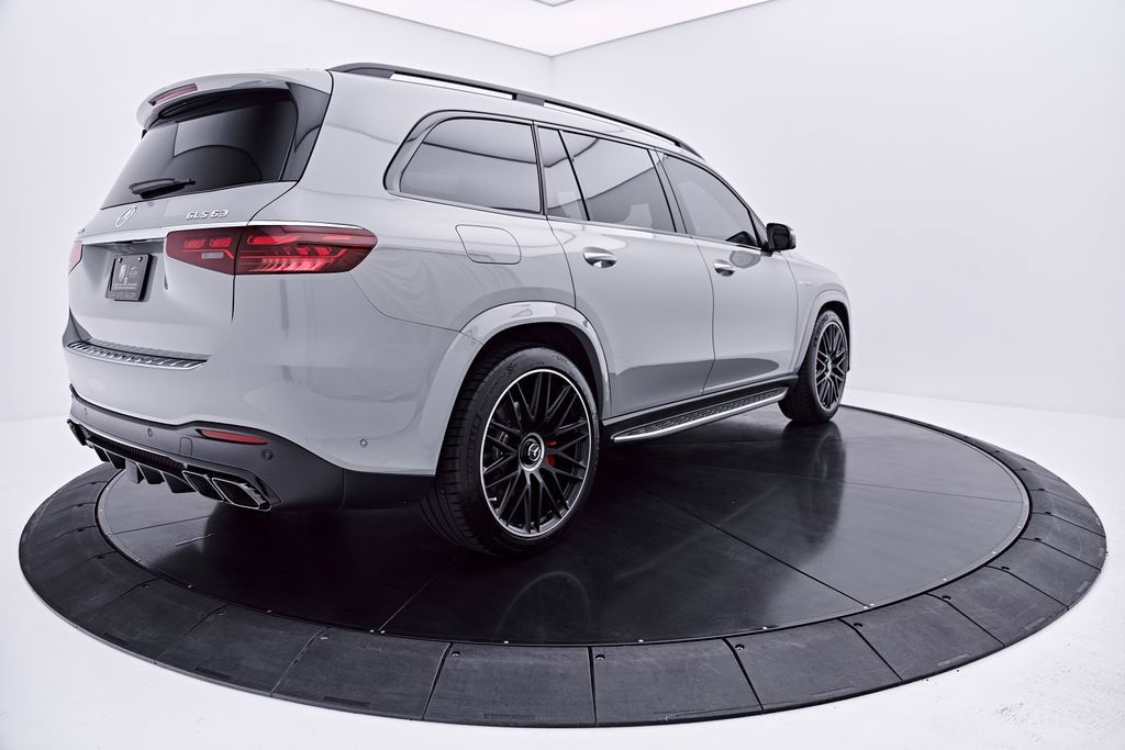 Used 2026 Mercedes-Benz GLS 63 AMG 4MATIC image 15