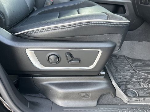 Used 2025 RAM 1500 Laramie image 65