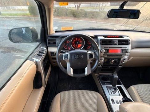 Used 2010 Toyota 4Runner SR5 image 9