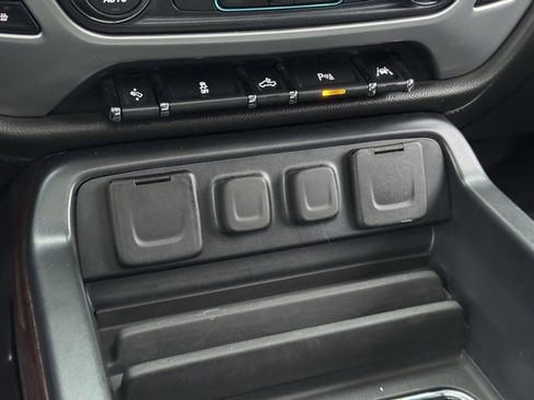 Used 2017 GMC Sierra 1500 SLT image 16