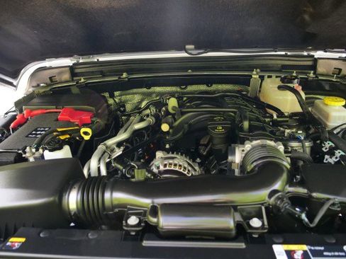 Used 2024 Jeep Wrangler Unlimited Rubicon w/ Technology Group image 56