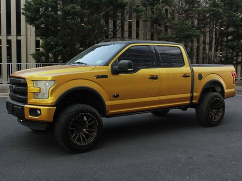 Used 2017 Ford F150 King Ranch w/ Equipment Group 601A Luxury image 12