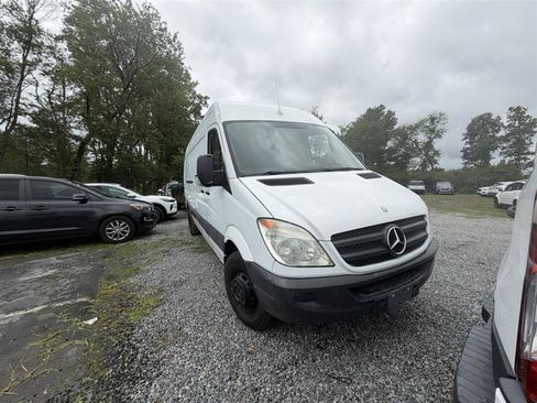 Used 2012 Mercedes-Benz Sprinter 3500 w/ Premium Pkg image 3