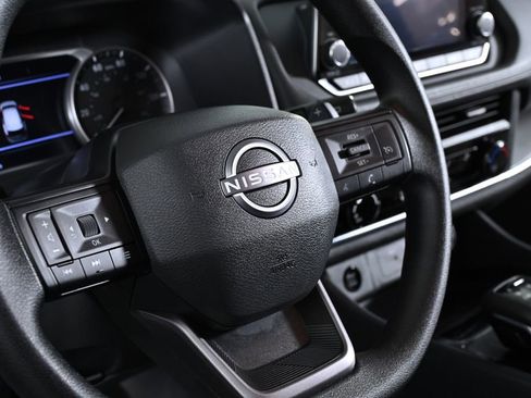 Certified 2025 Nissan Rogue S image 13