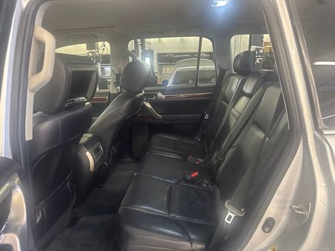 Used 2012 Lexus GX 460 w/ Comfort Plus Pkg AWD/4WD image 10