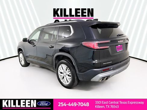 Used 2024 GMC Acadia Elevation FWD image 7