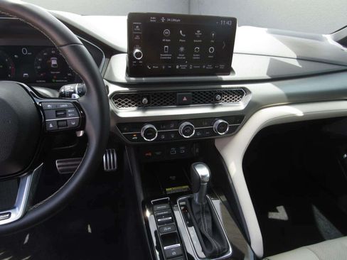 Certified 2026 Acura Integra A-Spec w/ Technology Package FWD image 17