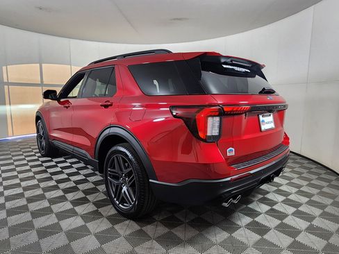 New 2026 Ford Explorer ST w/ Sun And Sound Package image 5