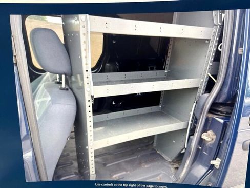 Used 2013 Ford Transit Connect XLT image 7