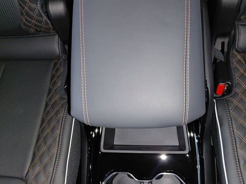 New 2026 Jeep Grand Cherokee L Summit AWD/4WD image 18