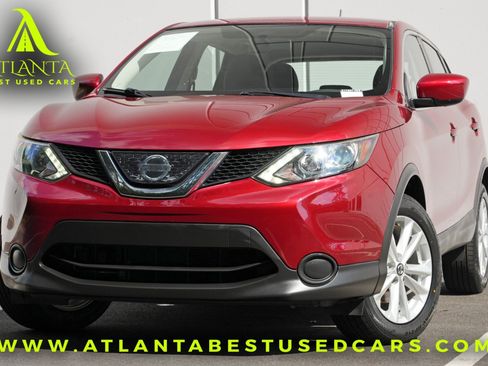 Used 2019 Nissan Rogue Sport S w/ Appearance Package FWD image 1