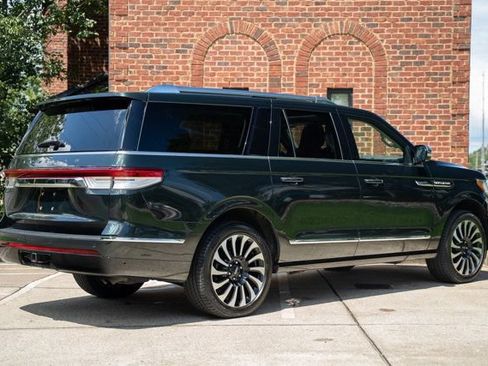 Used 2024 Lincoln Navigator L Black Label AWD/4WD image 5