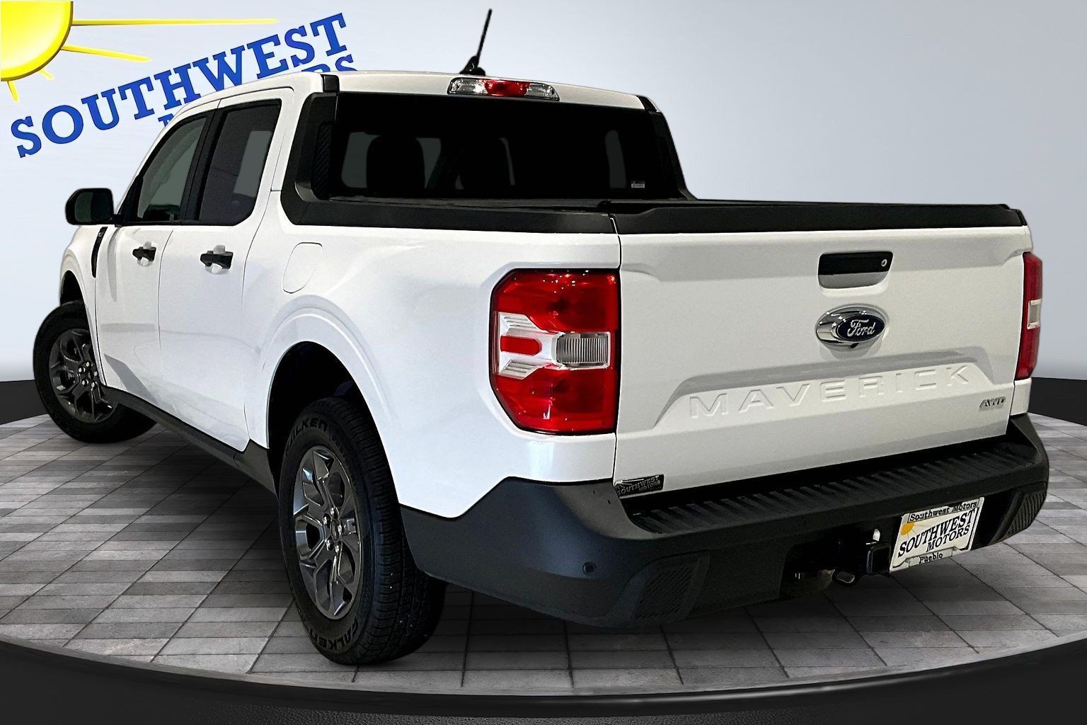 Used 2024 Ford Maverick XLT w/ Equipment Group 300A Standard AWD/4WD image 5