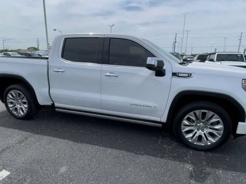 Used 2020 GMC Sierra 1500 Denali w/ Denali Ultimate Package AWD/4WD image 3