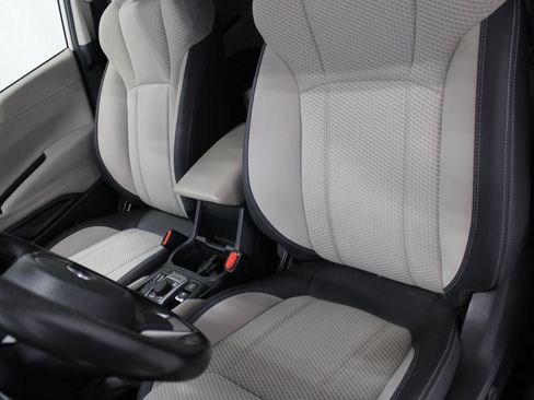 Used 2023 Subaru Forester Premium AWD/4WD image 16