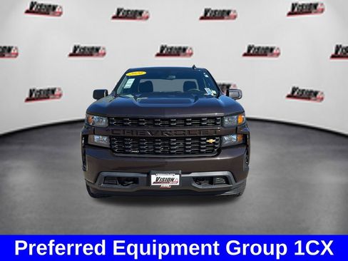 Used 2020 Chevrolet Silverado 1500 Custom w/ Custom Value Package AWD/4WD image 2