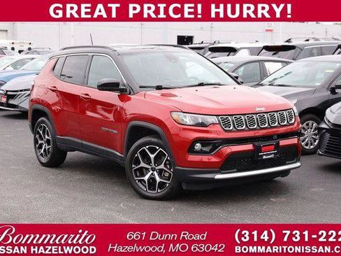 Used 2025 Jeep Compass Limited AWD/4WD image 1