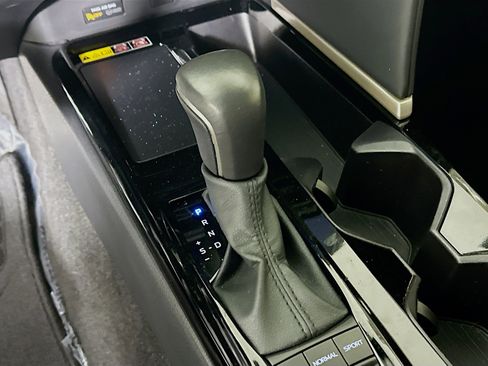Certified 2025 Toyota Camry XSE FWD image 21